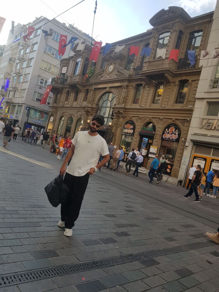  Ortakoy,   Halil, 31 ,   ,   , c , 