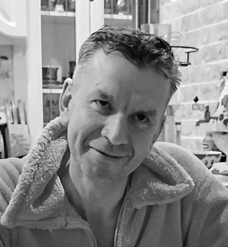 ���� 48469122 ������� ��������, 43 ����, ���� ���������� � �����