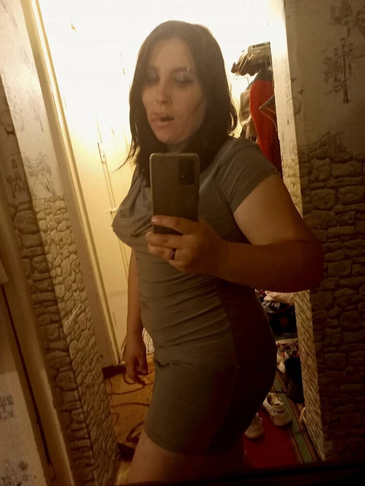  ,   Valentina, 27 ,     , 