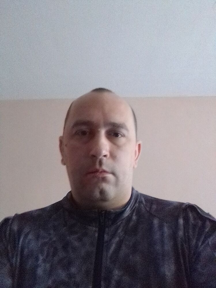  51282072  , 33 ,    