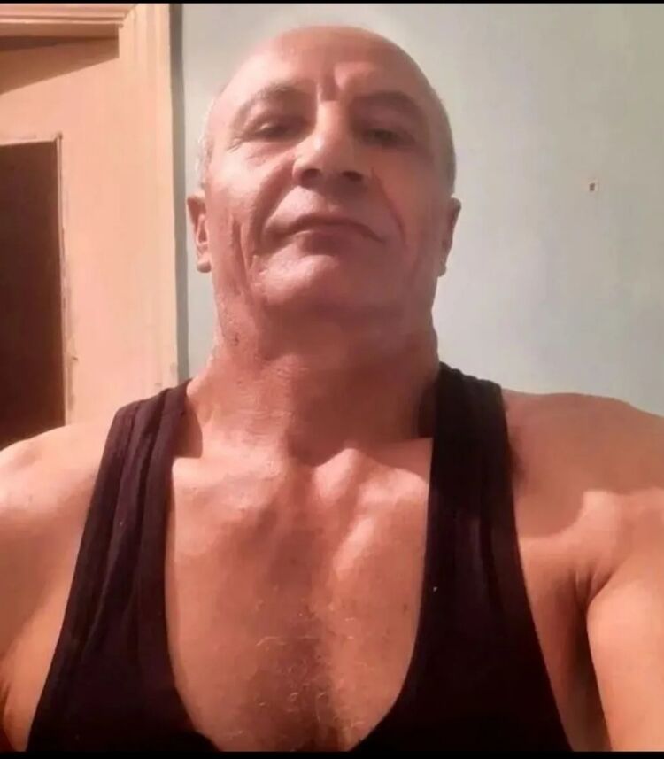  ,   Karen, 52 ,   ,   