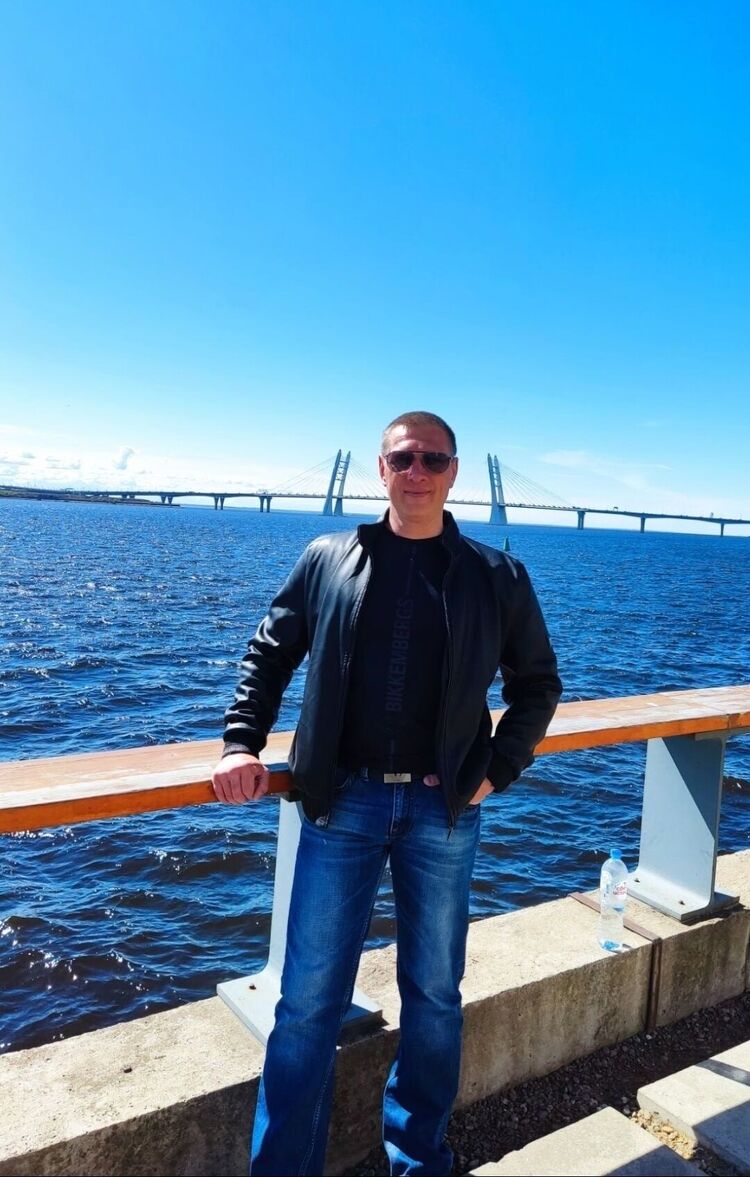  33661842  , 46 ,    -