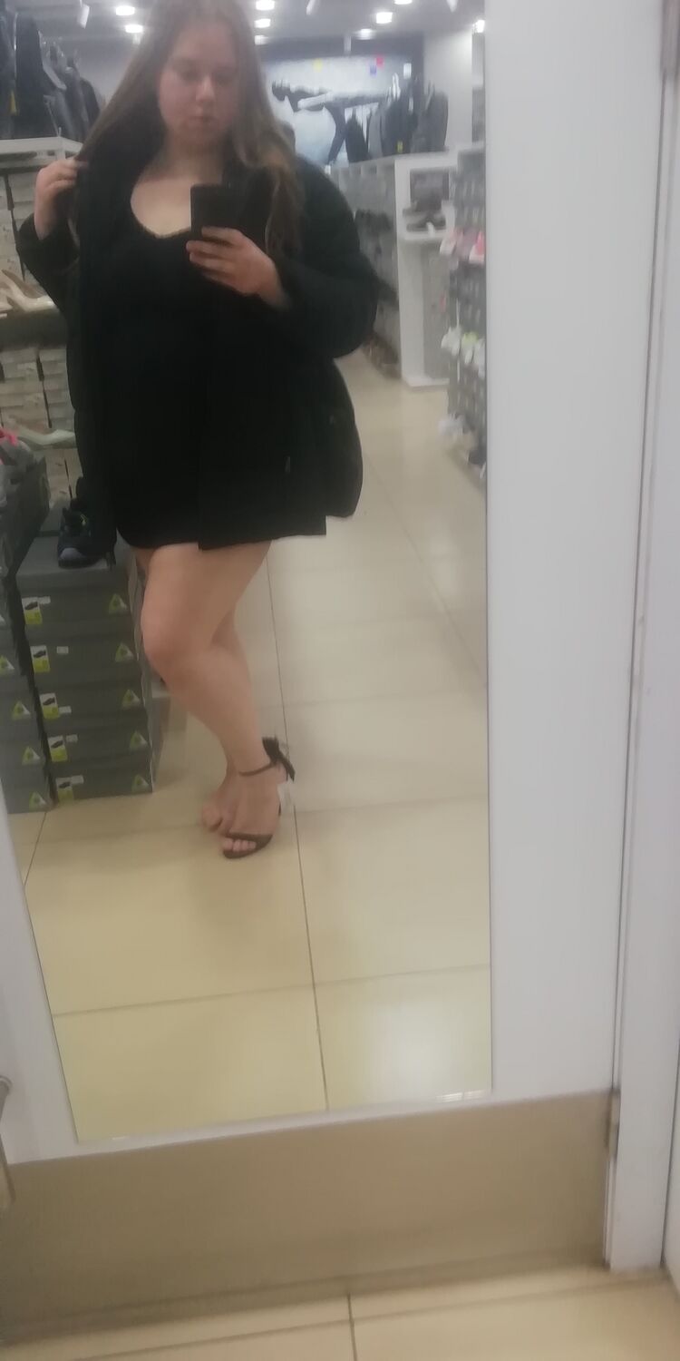  42727182  , 34 ,    