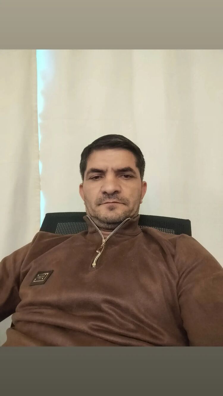  50005602  Ramiz, 47 ,    