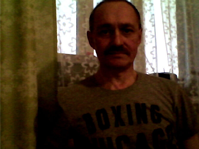  ,   Leon, 60 ,   ,   , c 