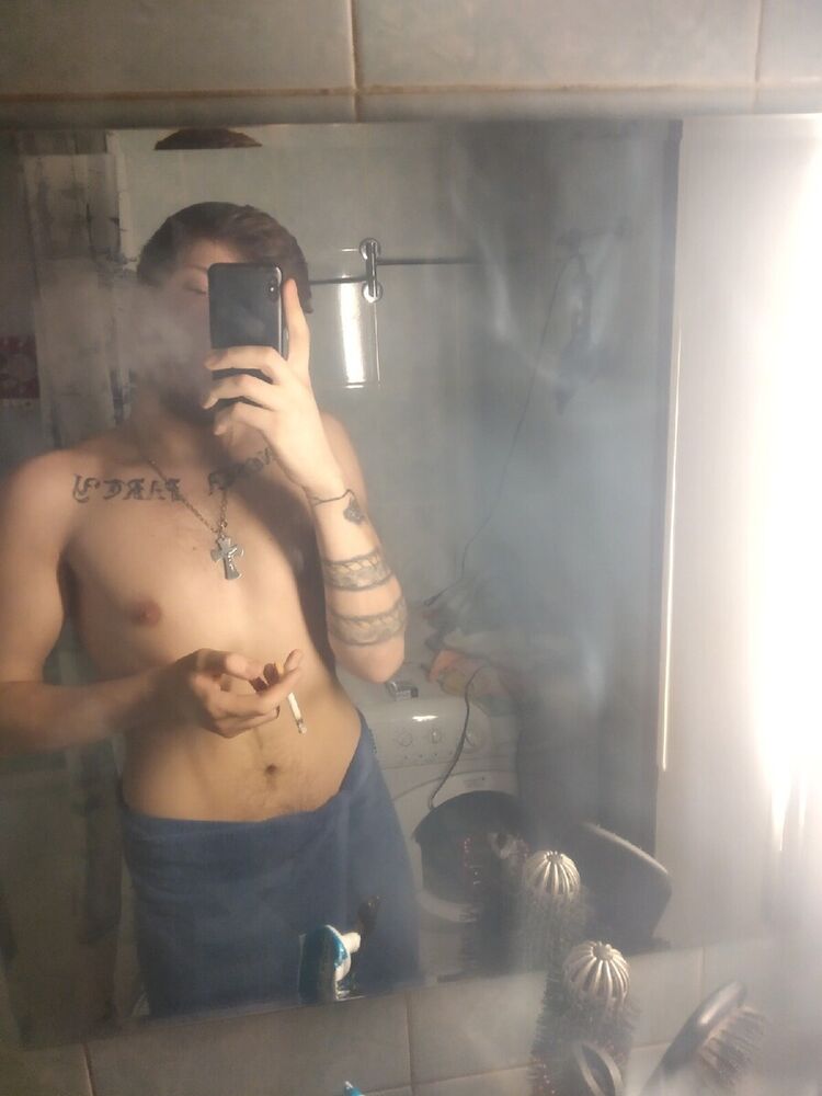  20582742  , 25 ,    
