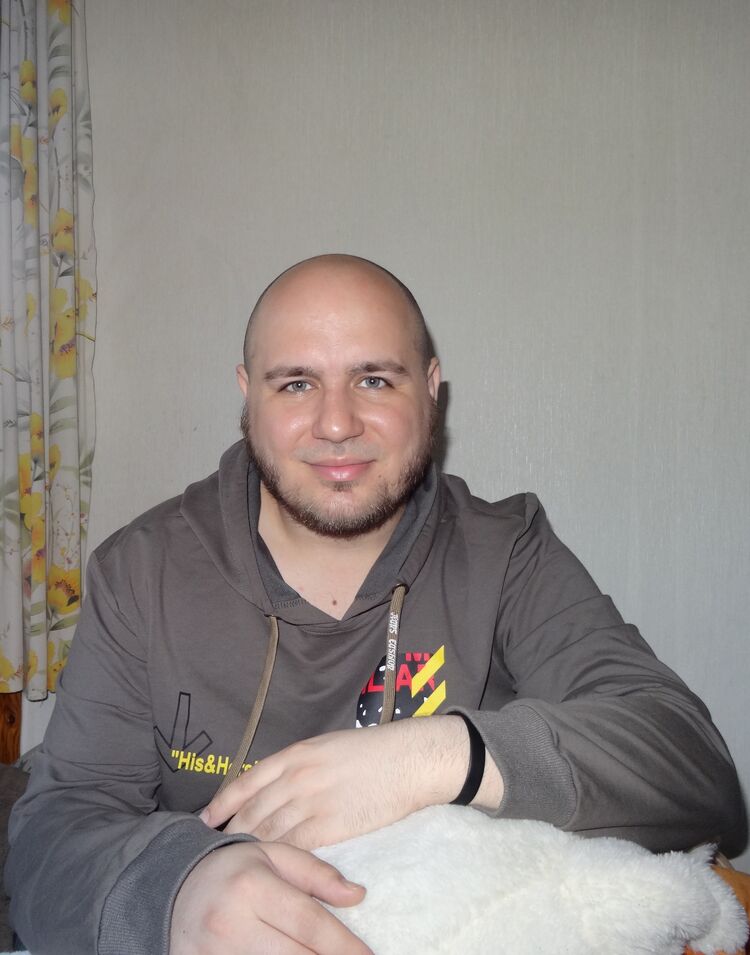  45739002  , 33 ,    