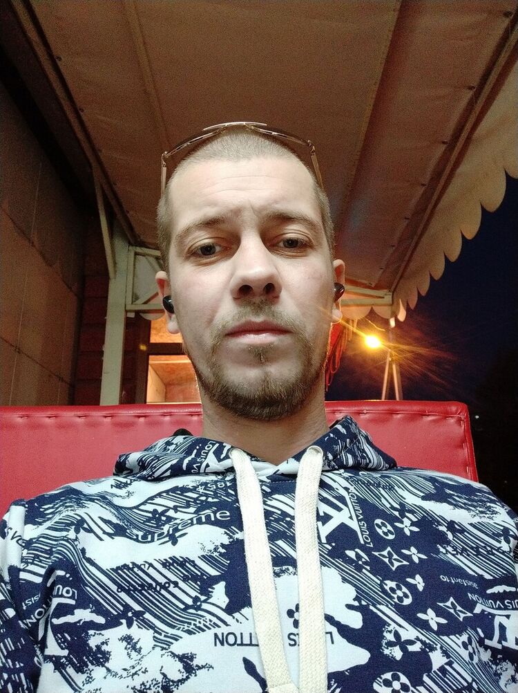  22506252  , 36 ,    