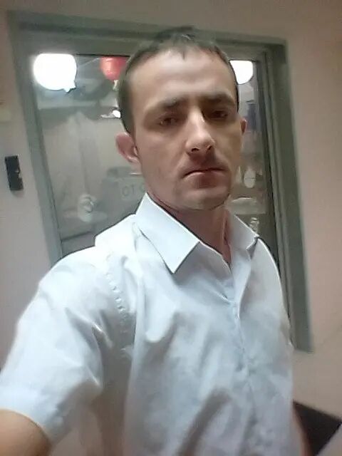  27066022  Vasily, 34 ,    