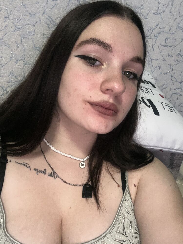 38904732  , 24 ,    