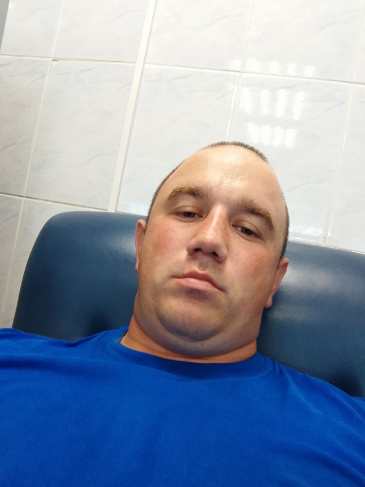  46739812  , 35 ,    