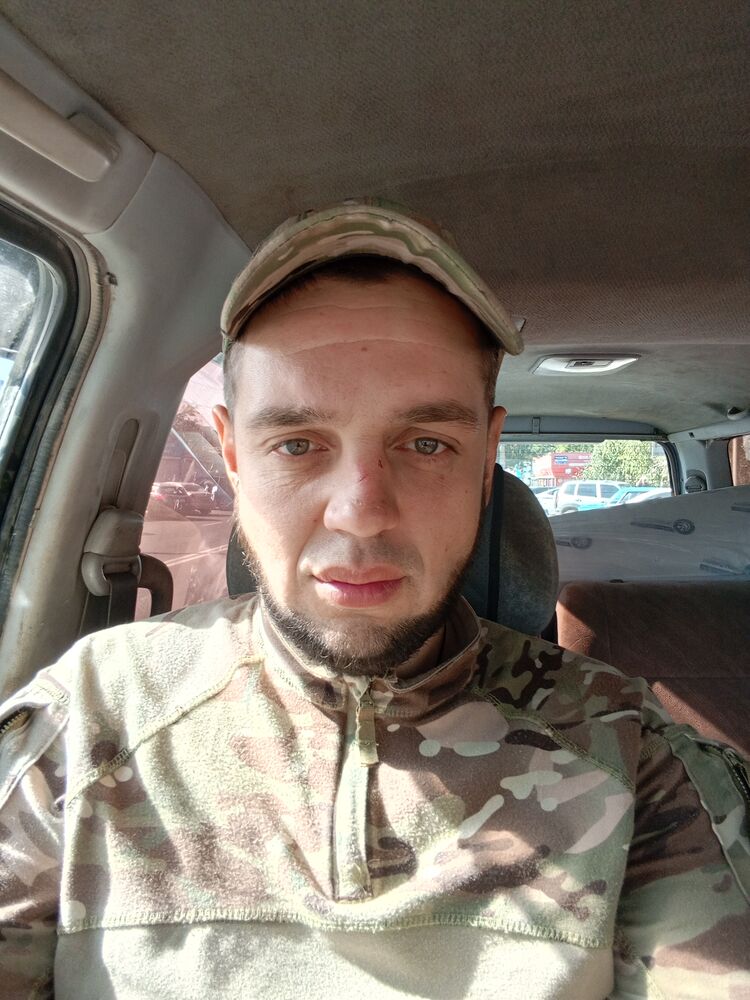  46918992  , 29 ,    