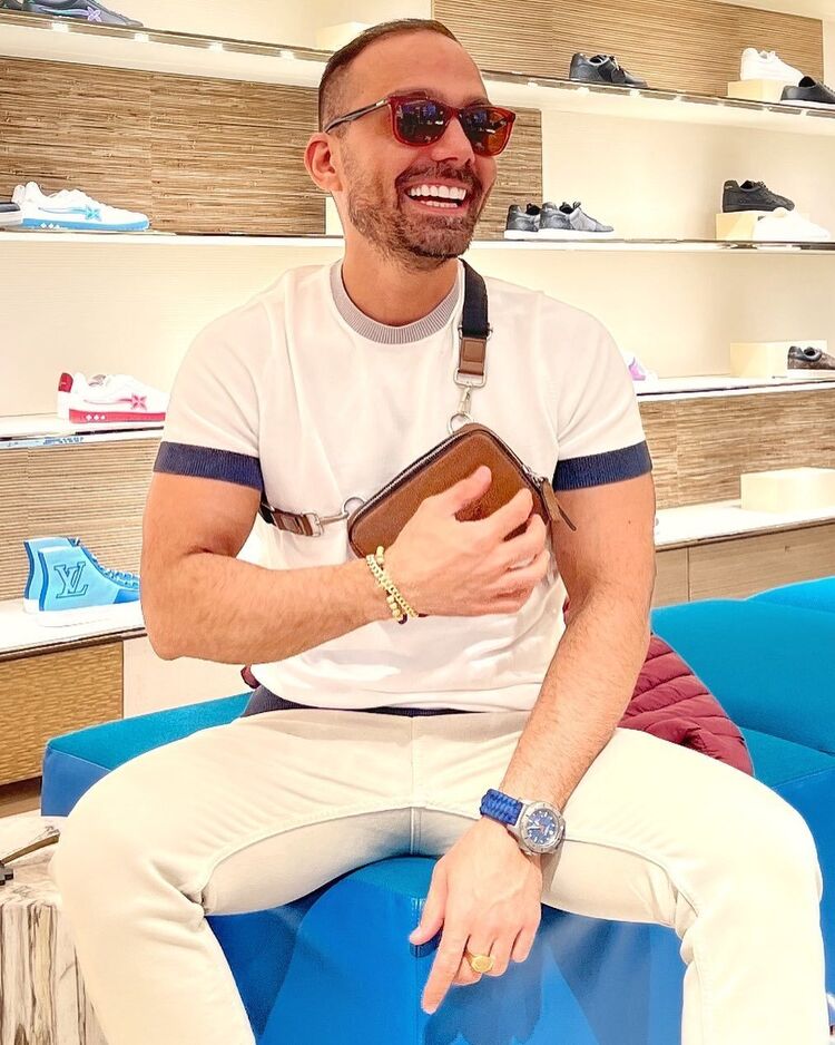 ���� 53816912 ������� ������, 37 ���, ���� ���������� � ����-���