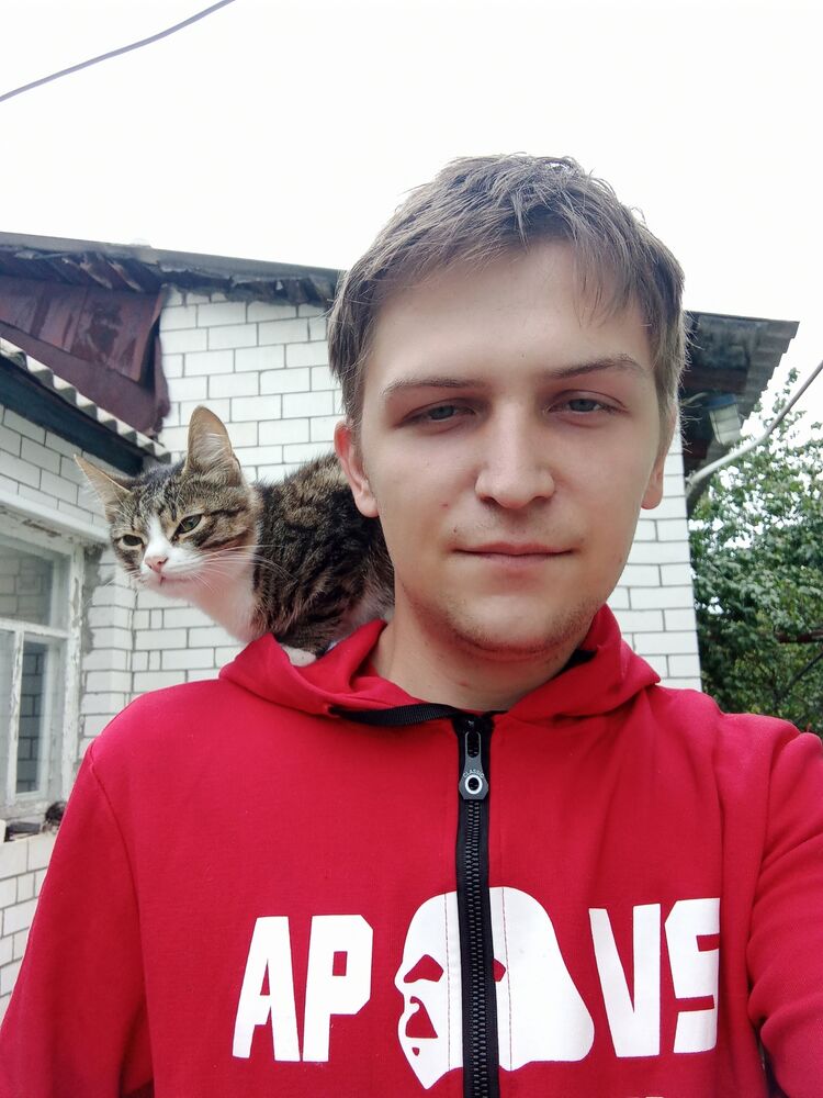  33005362  Alexey, 26 ,    