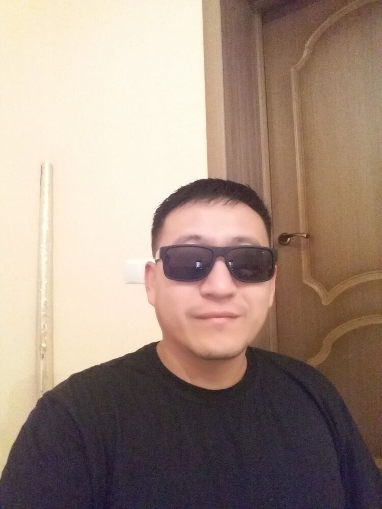  15930562  SASHA, 47 ,    