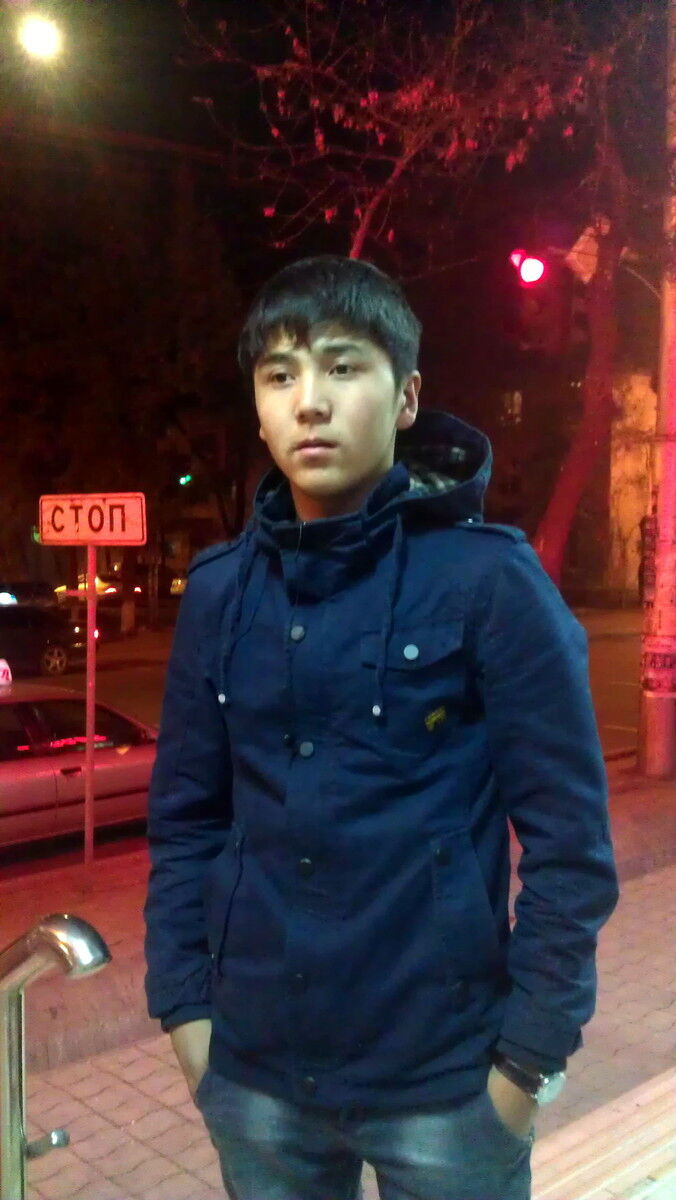  5430722  Ruslan, 32 ,    