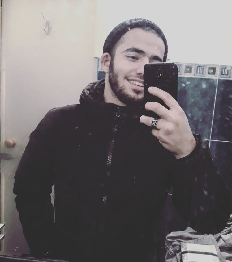  ,   Faik, 31 ,   ,   , c 