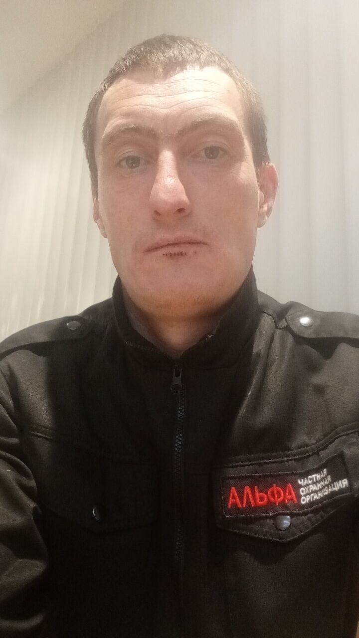 47798142  Nikolai, 33 ,    
