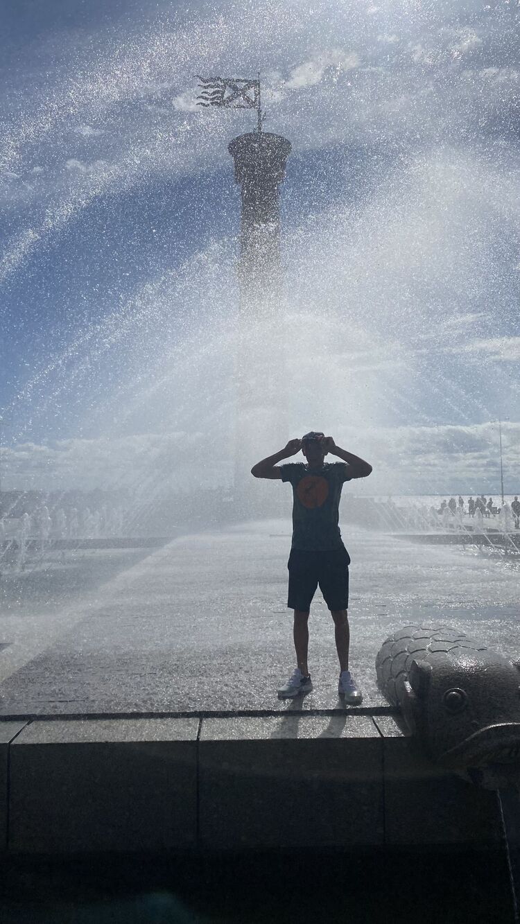  38168562  , 45 ,    -