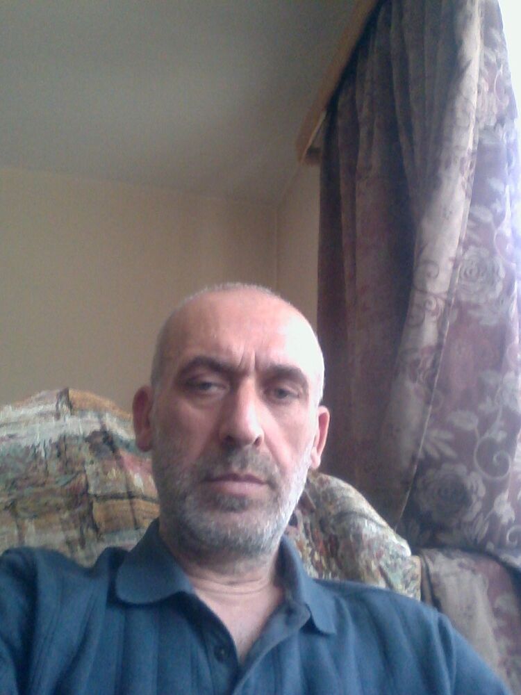  18339822  Mamuka, 60 ,    