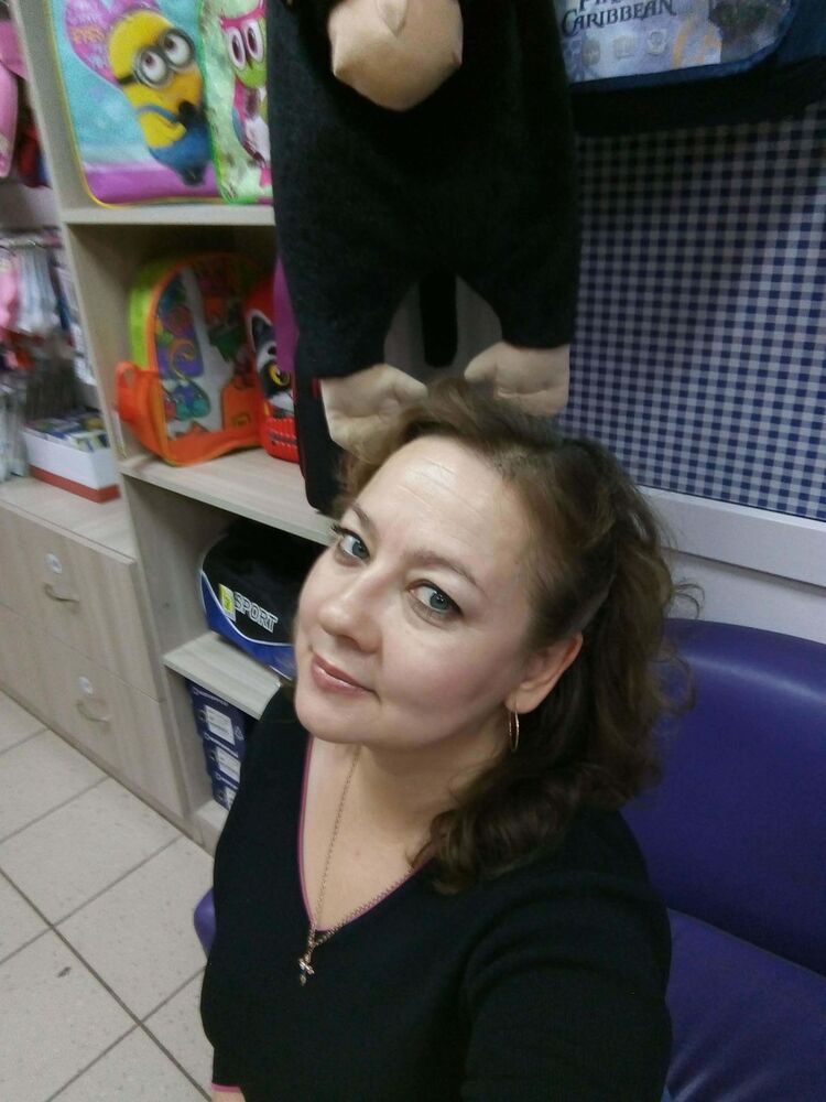  --,   , 52 ,  