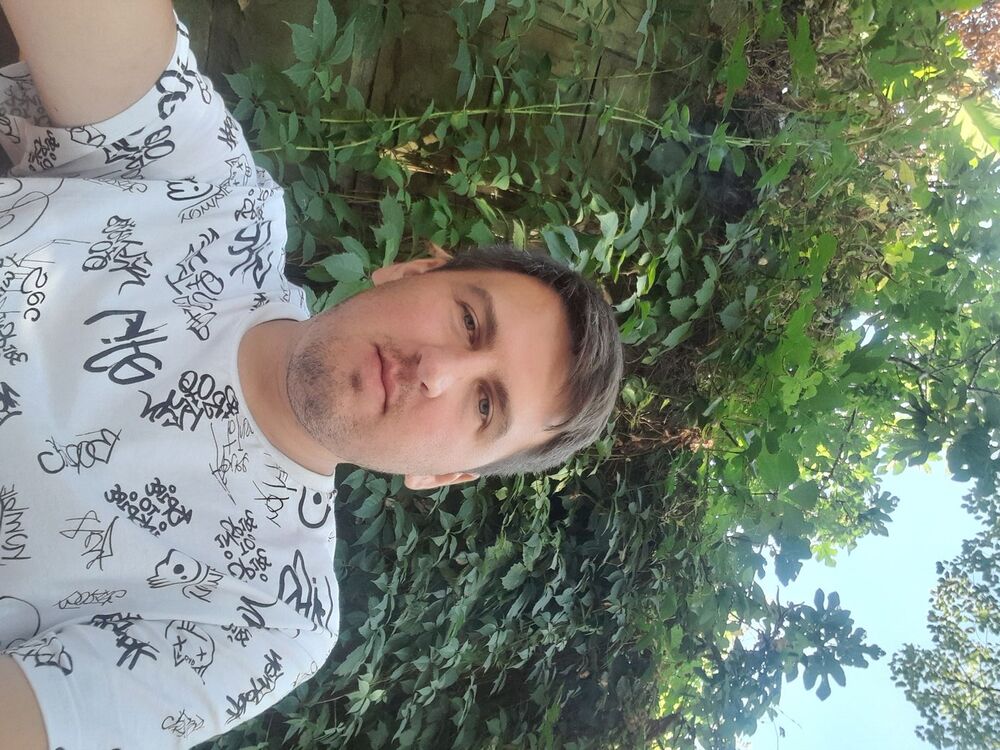  52877452  , 32 ,    