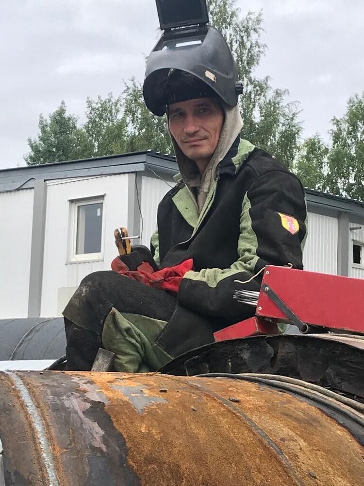  22469112  , 47 ,    
