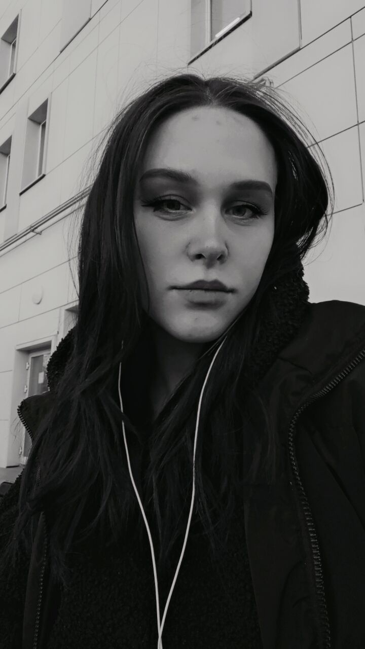  43835232  Ksenia, 25 ,    