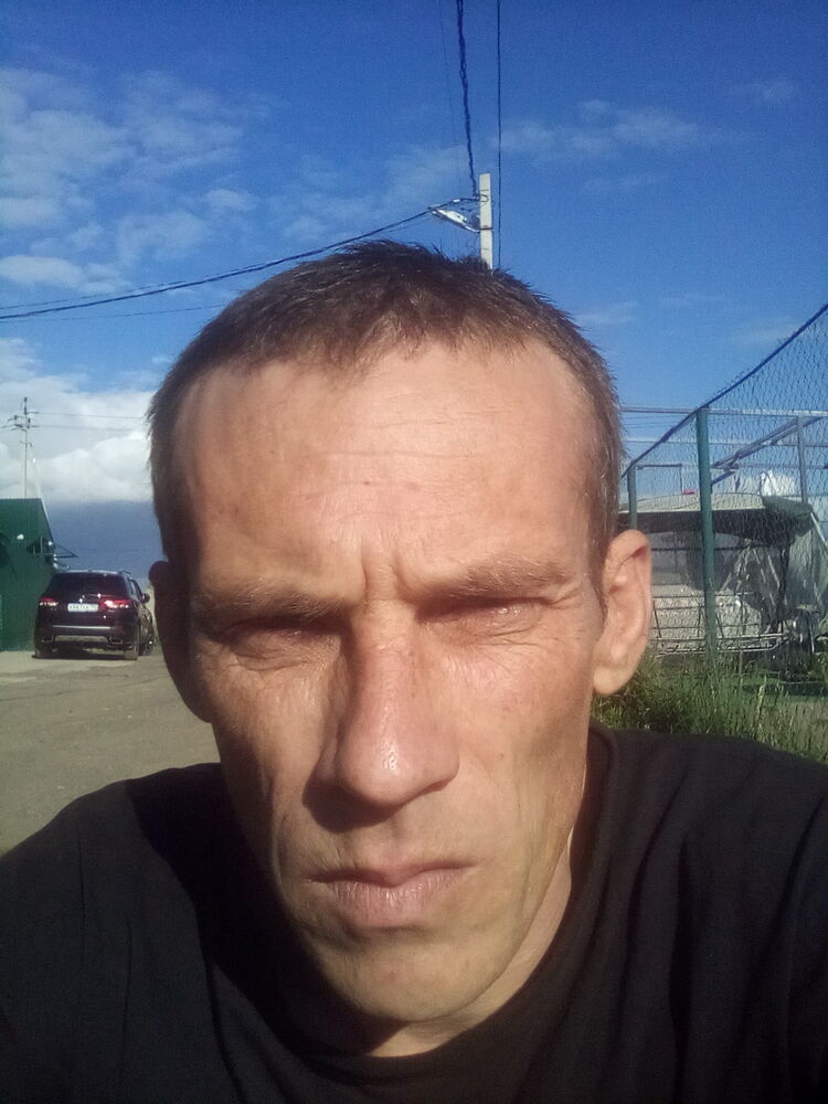  27057422  , 40 ,    