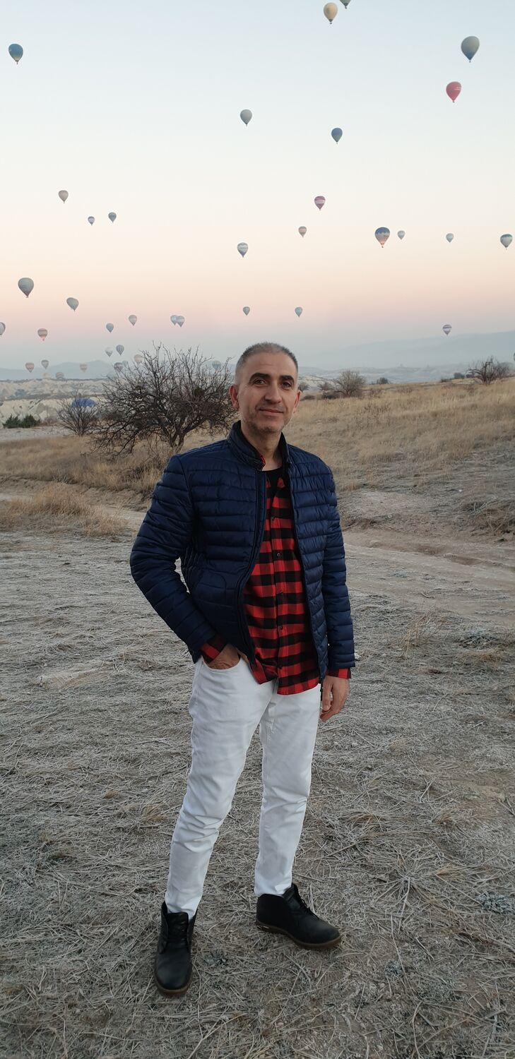  40633522  SADIK, 53 ,    