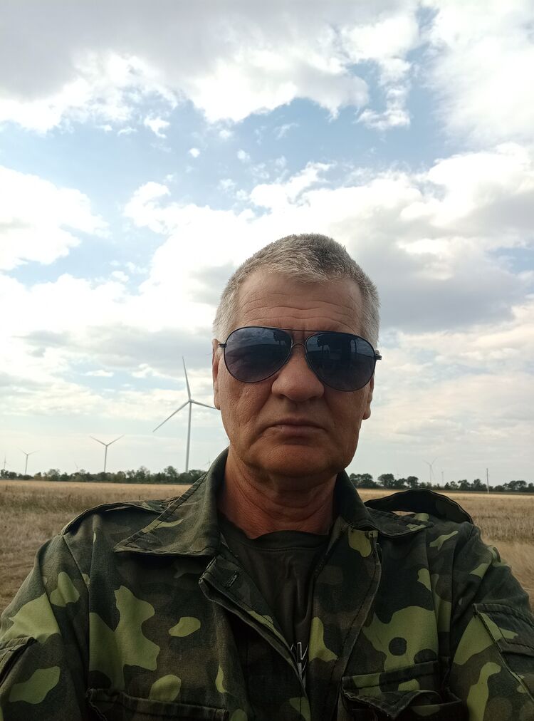  29062492  , 57 ,    