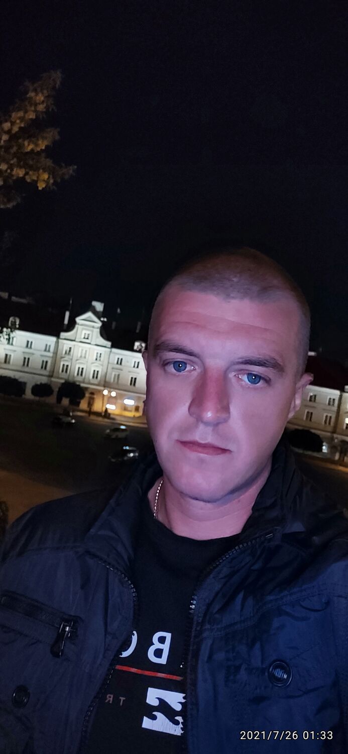   ,   Maksim, 32 ,   ,   , c , 
