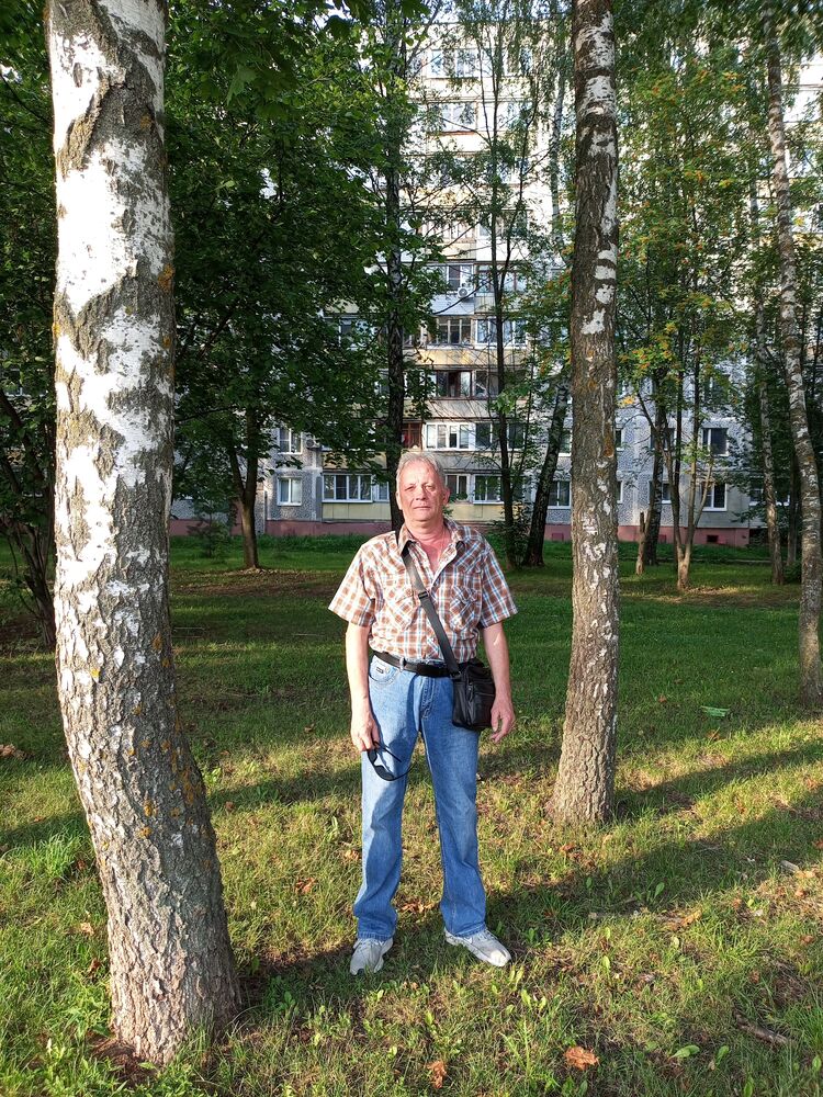 52766812  , 58 ,    