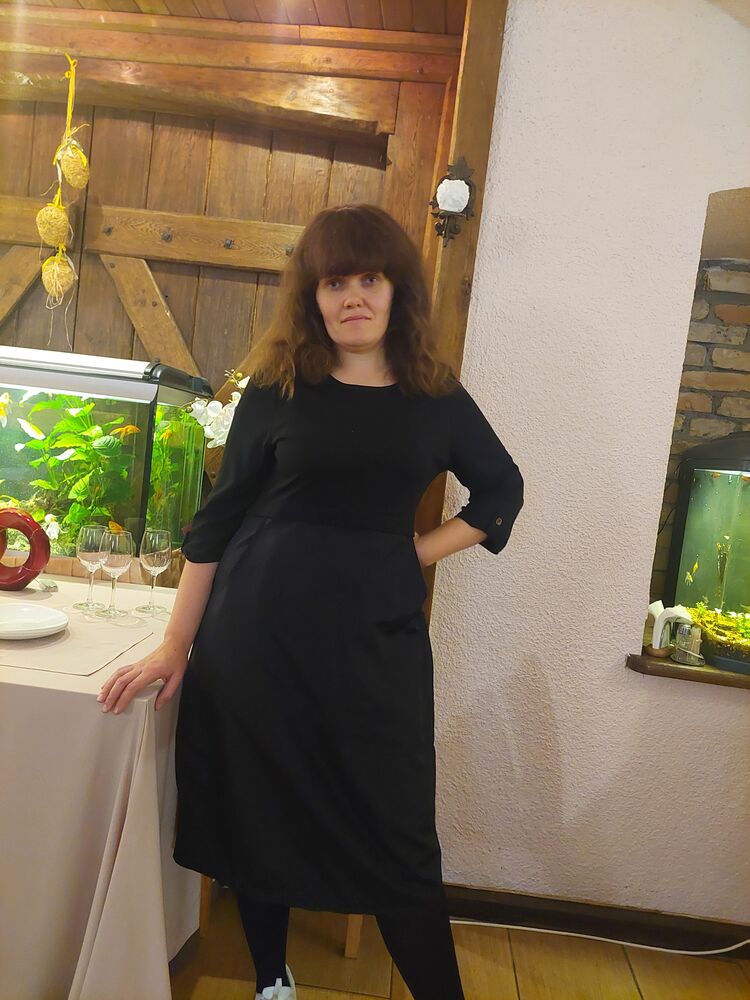  52150162  Irina, 37 ,    