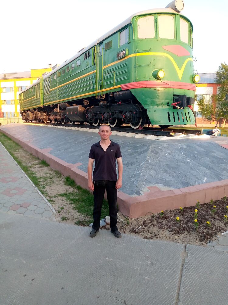  35192822  Evgeny, 34 ,    