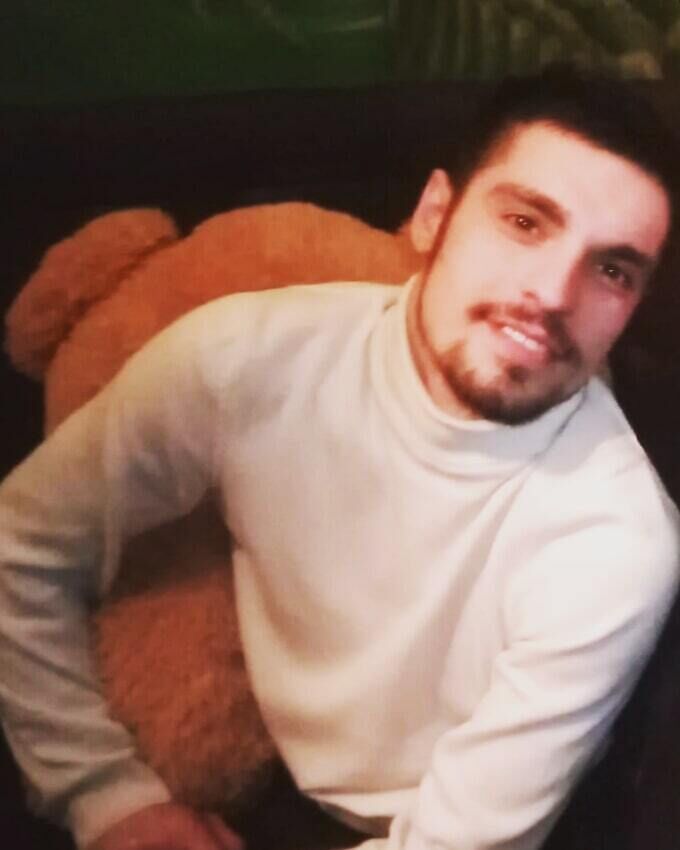  ,   Adam, 29 ,   ,   , c , 