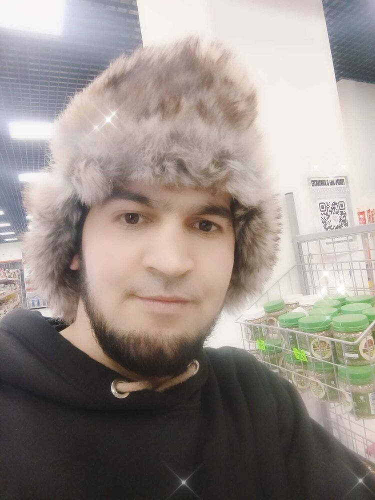  49668252  Sharif, 30 ,    -