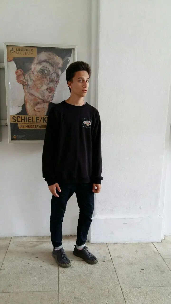  38874662  , 25 ,    