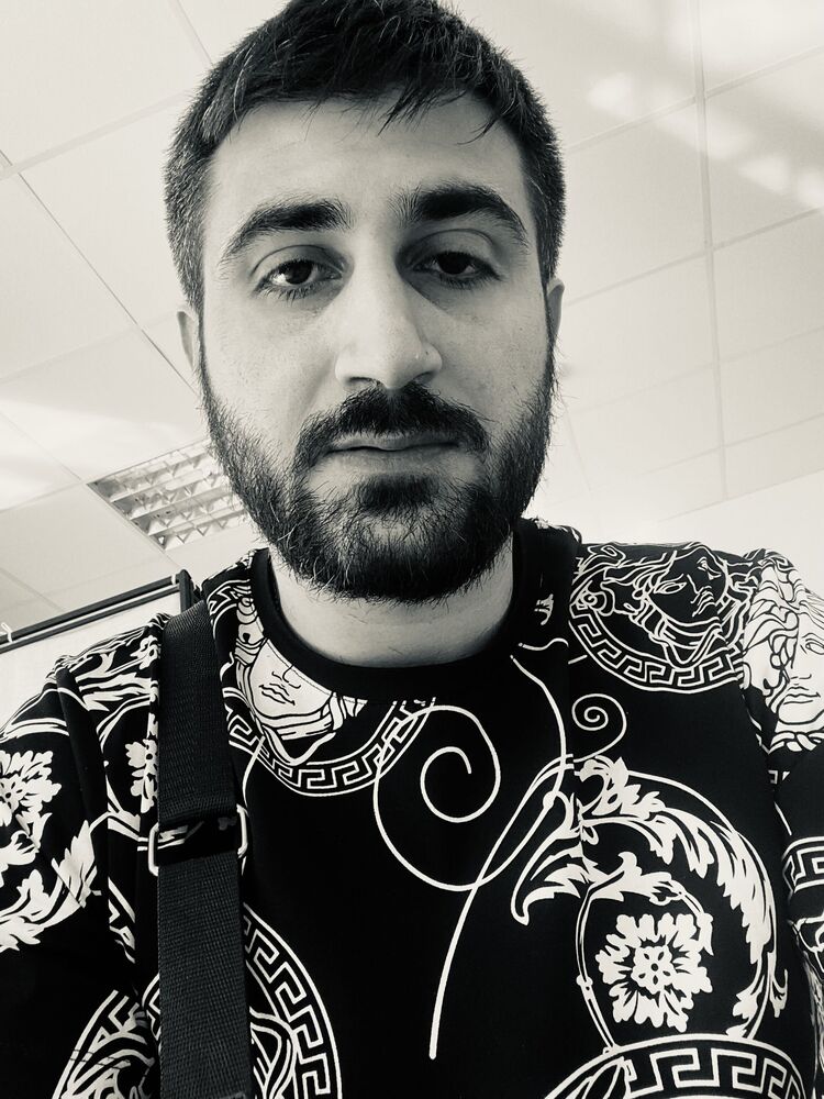  27568582  MIAMI, 32 ,    