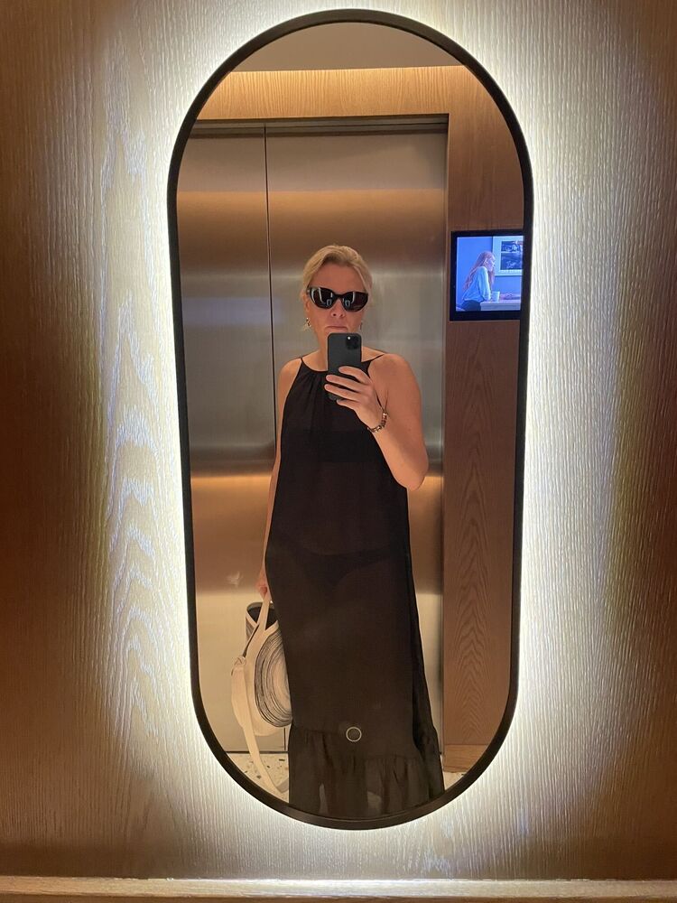  ,   Lena Moscow, 44 ,   ,   , c 