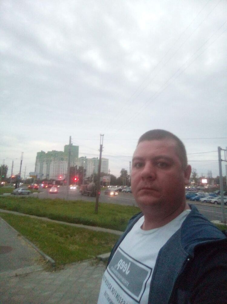  21625852  , 36 ,    