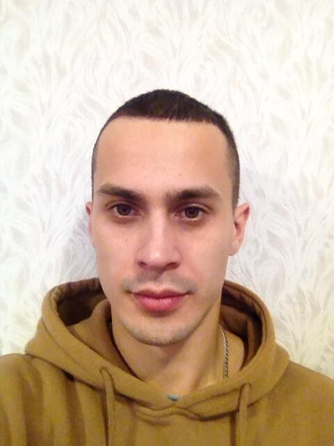 ,   Artur, 30 ,     , c , 