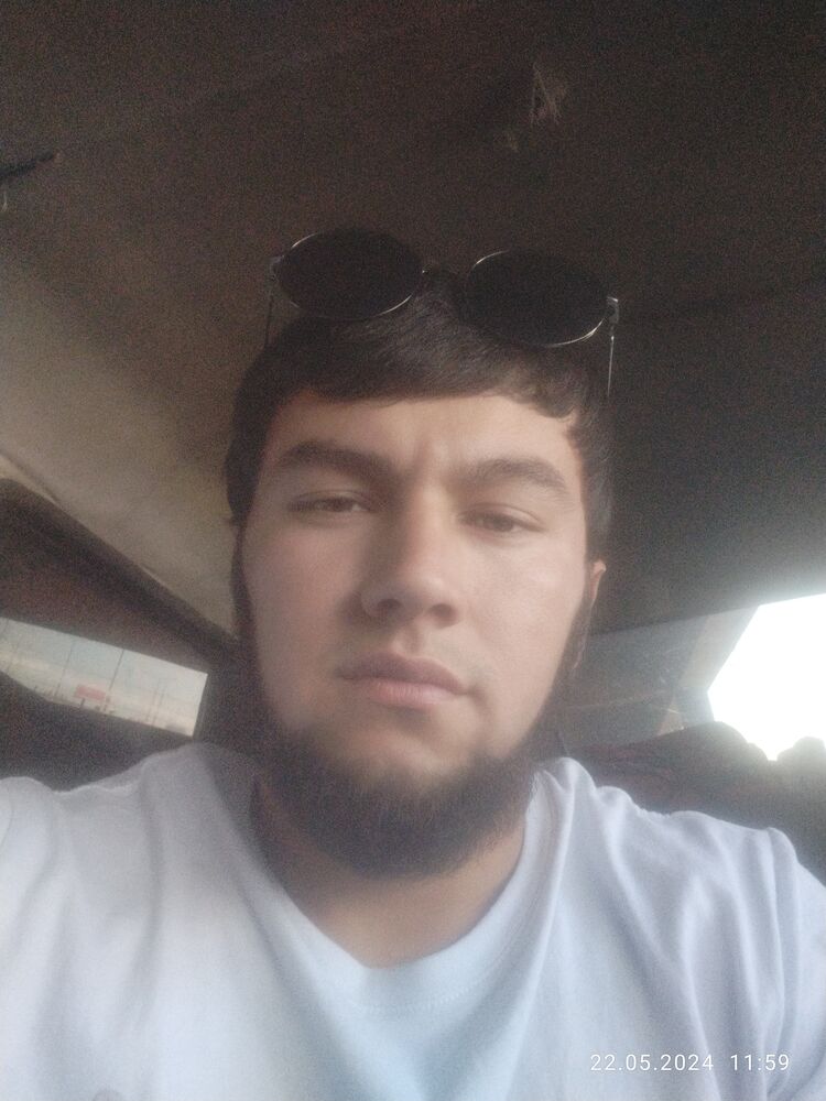  44285902  , 27 ,    