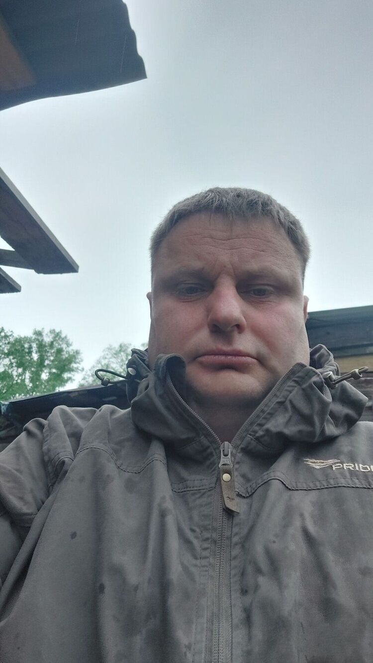  45552082  , 39 ,    