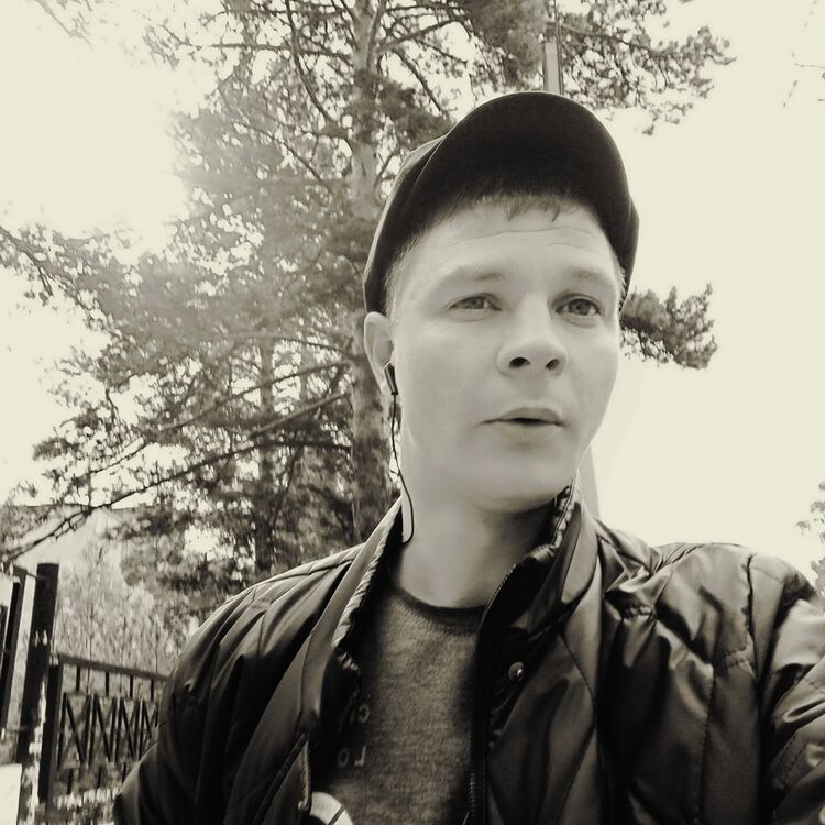  ,   Denis, 35 ,   ,   