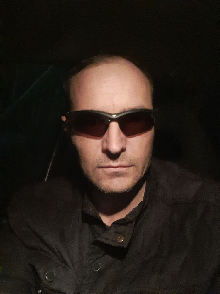  51853522  , 40 ,    
