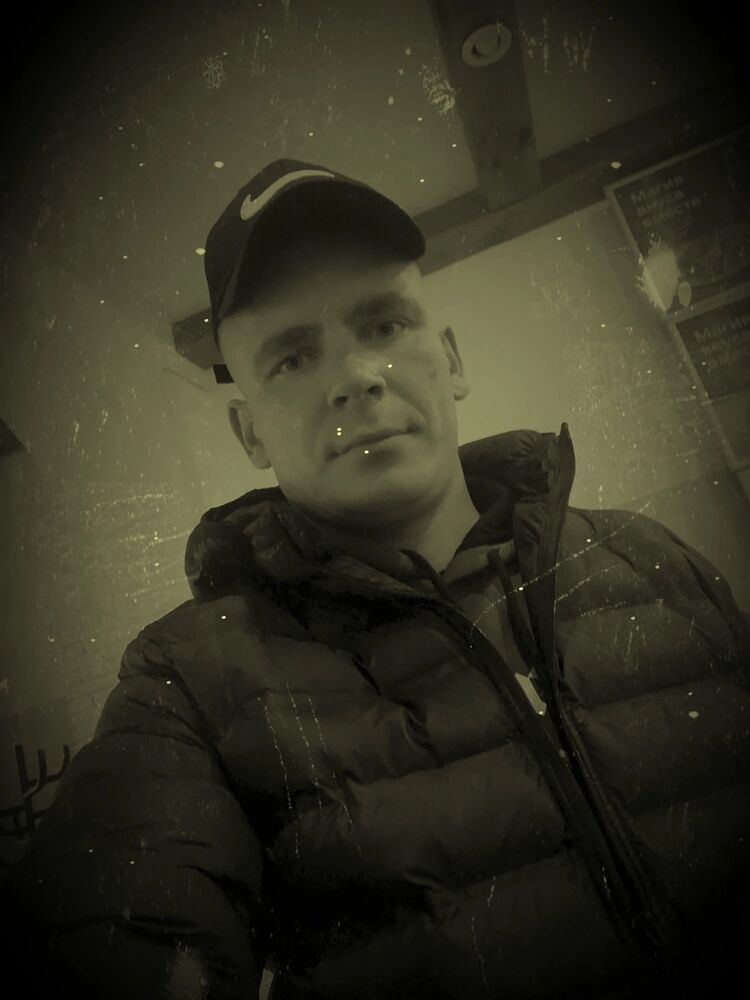  37068592  , 30 ,    