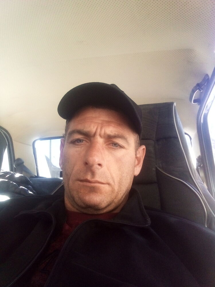  15816792  Arman, 40 ,    