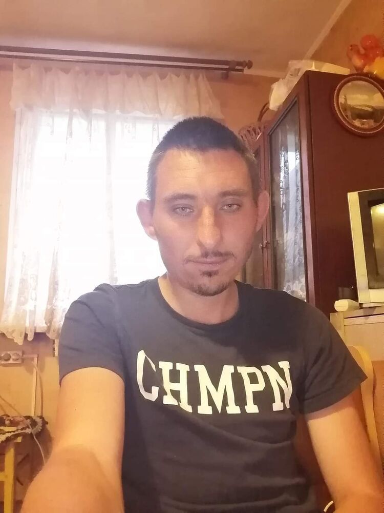  32755042  , 32 ,    