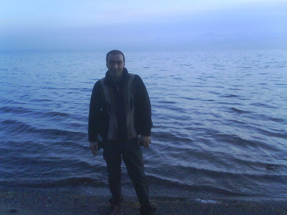  ,   ANDRANIK, 49 ,   